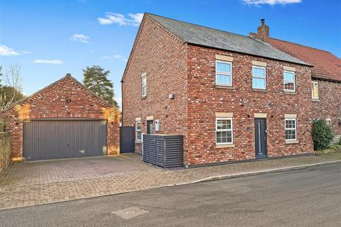 4 bedroom semi-detached house for sale, Wesley Way, North Scarle, Lincoln