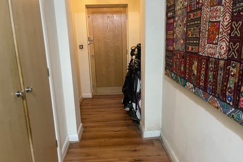 21 Lady Aylesford Avenue, Stanmore, HA7 4FG