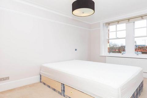 3 bedroom flat to rent, NW1