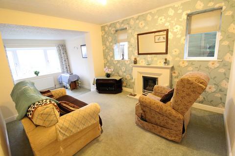 3 bedroom detached bungalow for sale - Oak Bank Crescent, Oakworth, Keighley, BD22