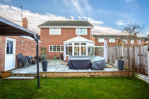 4 bedroom detached house for sale, Elm Grove, Toddington, Bedfordshire, LU5