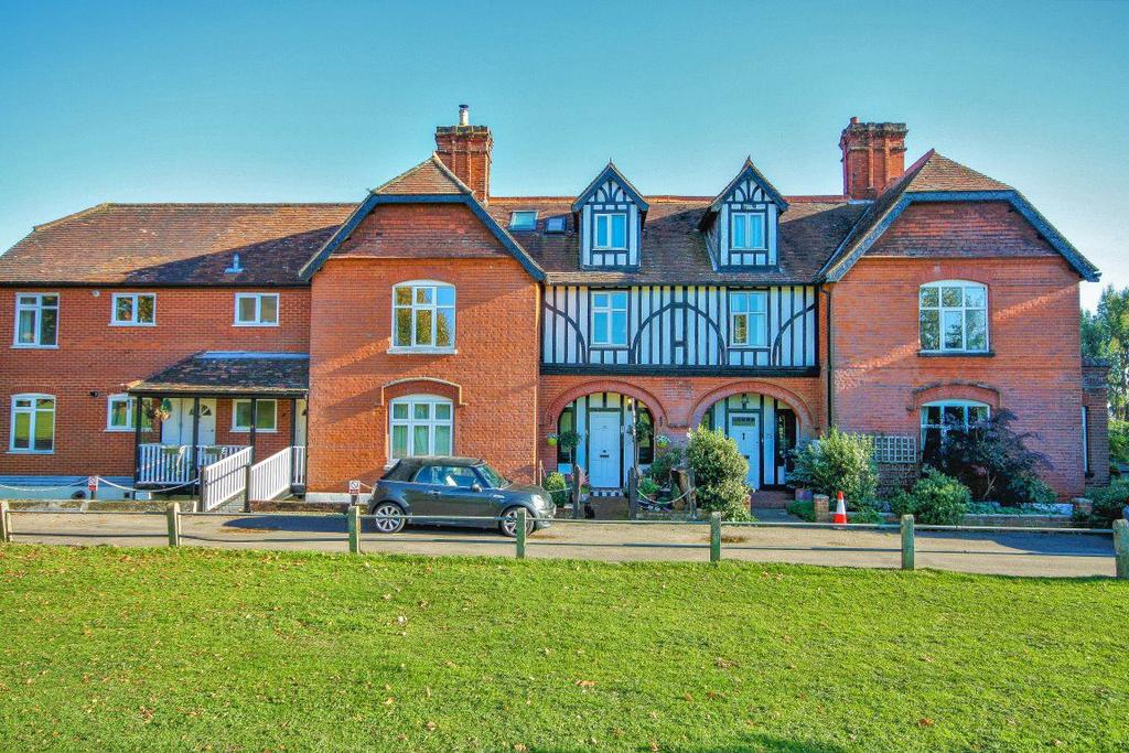 Recreation Ground, Stansted Mountfitchet 4 bed apartment £1,850 pcm