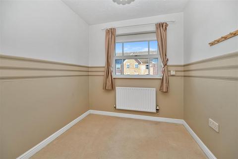 3 bedroom house for sale, Keelham Drive, Leeds