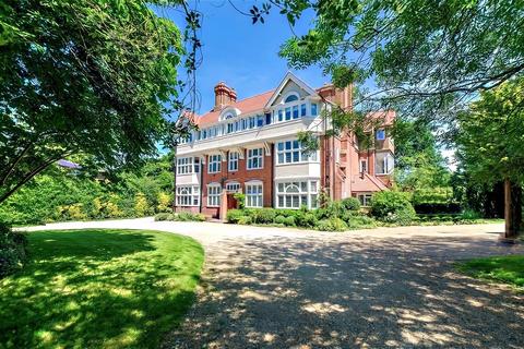 undefined, Lower Edgeborough Road, Guildford, Surrey, GU1