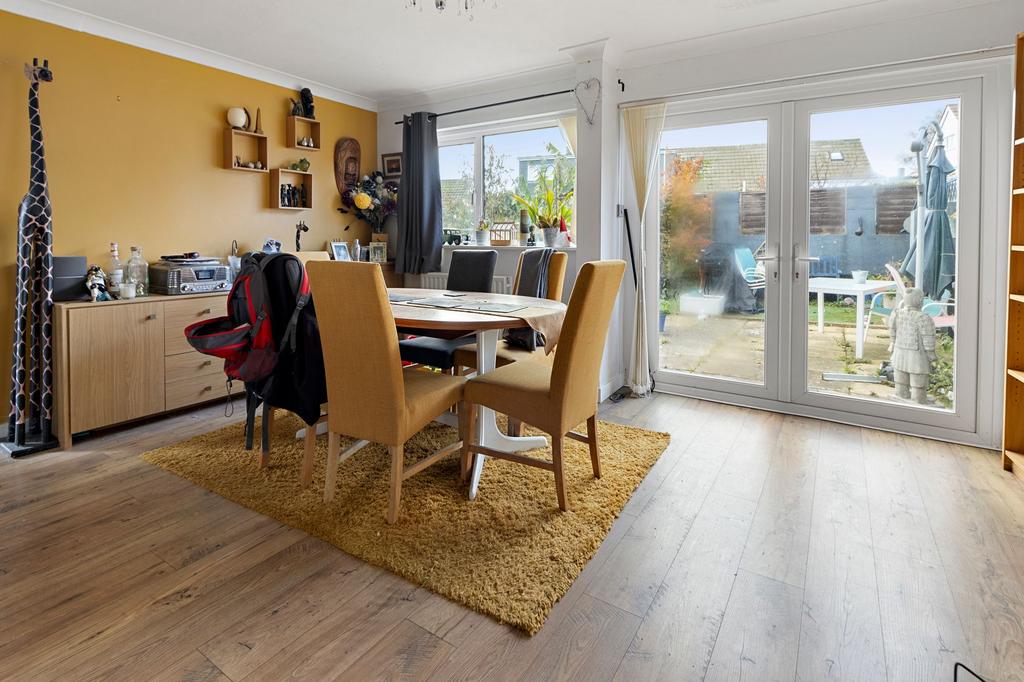 Burton Villa Close, Brixham, TQ5 3 bed end of terrace house for sale £275,000