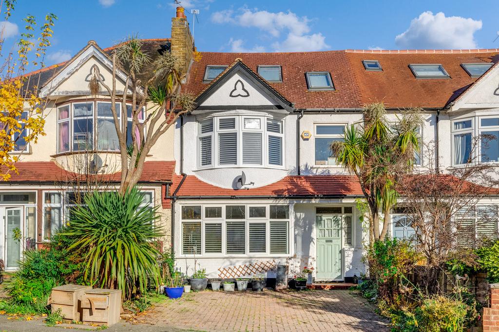 Briar Road, Streatham, SW16 5 bed terraced house for sale £600,000