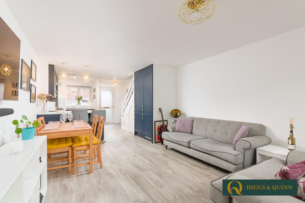 Epsom 2 bed terraced house to rent £1,800 pcm (£415 pw)