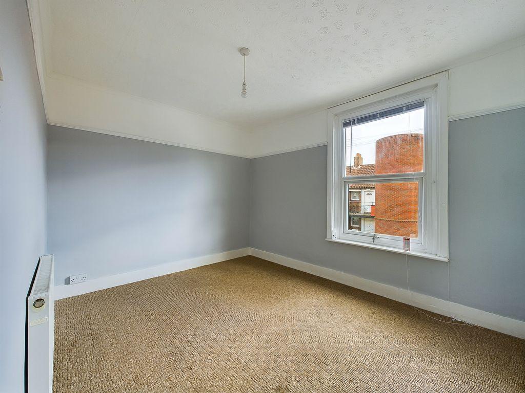 Bedroom 1 (Double)