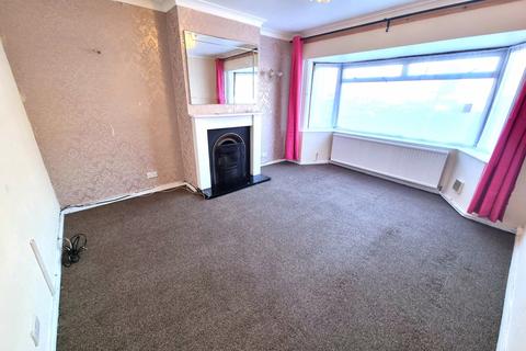 4 bedroom semi-detached house to rent, Roseville Road, Hayes, UB3