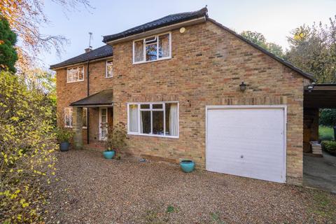 4 bedroom detached house for sale, Valley Way, Gerrards Cross, Buckinghamshire