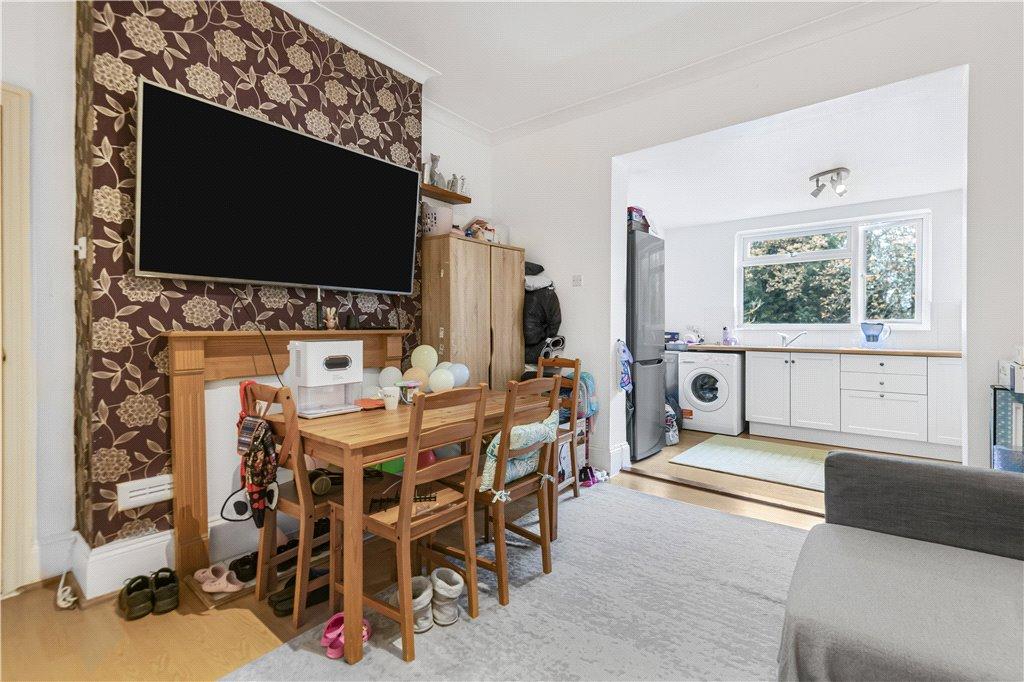 Living Room/Kitchen
