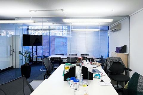 Office to rent - Hammersmith W6
