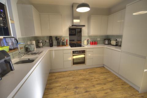 3 bedroom terraced house for sale - Langstone Road, Milton,Portsmouth, Hampshire