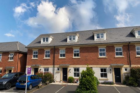 Terraced house - Alanbrooke Road, Saighton, Chester, Cheshire, CH3