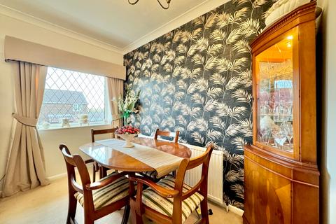 19b Ash Lea, Fairburn, Knottingley, WF11 9LF