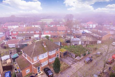 179 Berwick Avenue, Hayes, UB4 0NJ