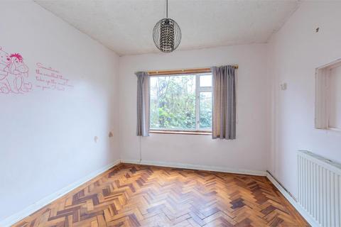 179 Berwick Avenue, Hayes, UB4 0NJ