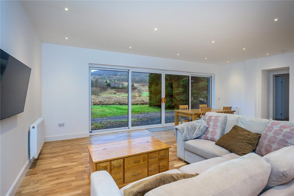 Family / Dining Room