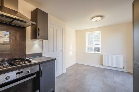 3 bedroom detached house for sale - Poppy Gardens, Holmfirth HD9