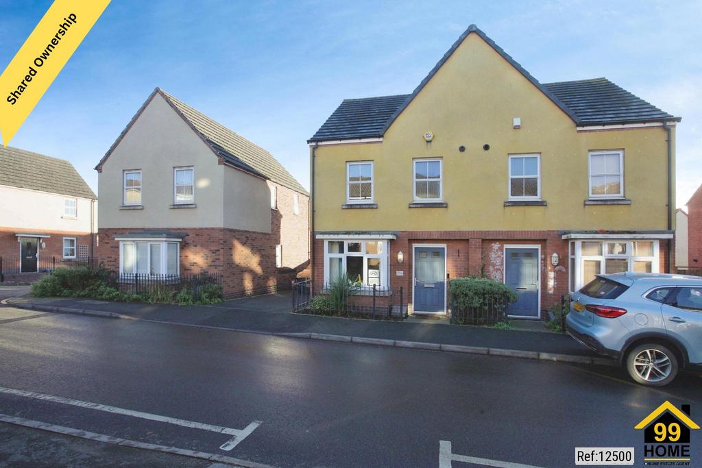 Edinburgh Road, Nuneaton, Warwickshire, CV10 3 bed semidetached house