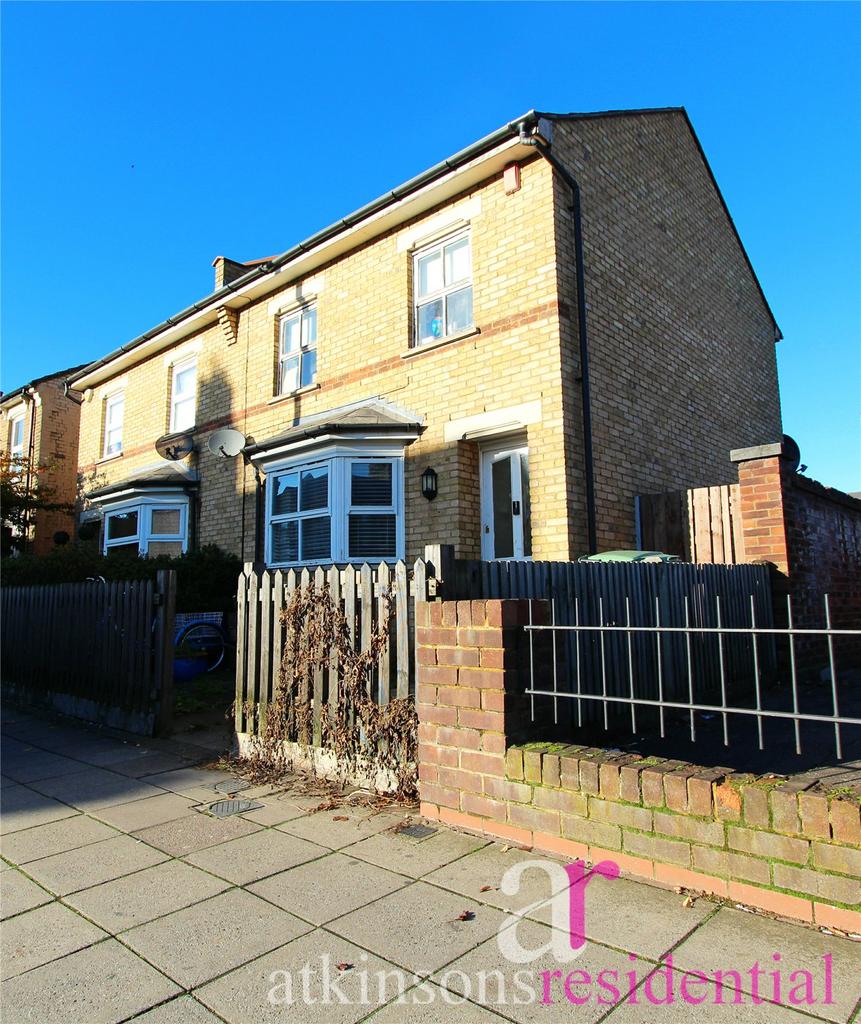 Lancaster Road Enfield Middlesex EN2 3 bed house for sale