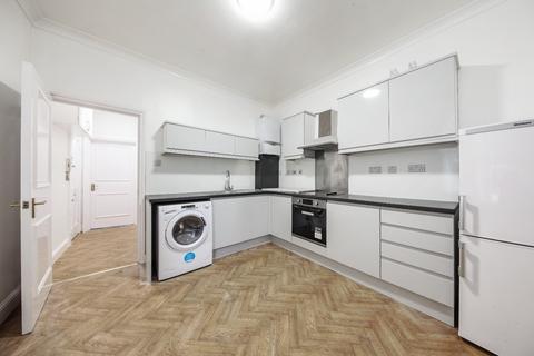 1 bedroom apartment to rent, Kingwood Road, SW6