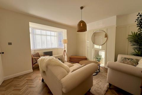 3 bedroom semi-detached house to rent, Mullion Drive, Timperley, Altrincham, Greater Manchester, WA15