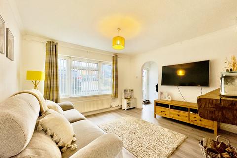 3 bedroom terraced house for sale, Fens Way, Hextable, Kent, BR8