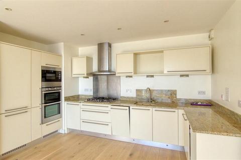 2 bedroom apartment for sale, Waterside Marina, Brightlingsea CO7