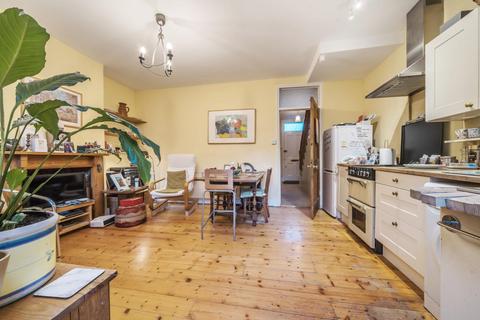 9 Bronson Road, London, SW20 8DZ
