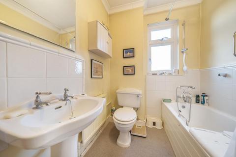 9 Bronson Road, London, SW20 8DZ