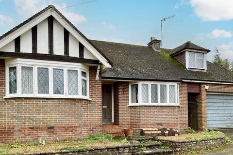 130 Dorking Road, Chilworth, Guildford, GU4 8NS