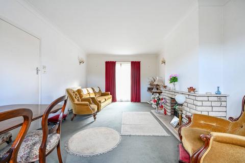 130 Dorking Road, Chilworth, Guildford, GU4 8NS