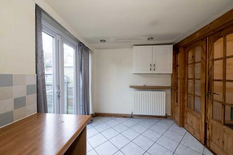 25 Downham Crescent, Prestwich, Manchester, M25 0EH
