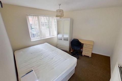 5 bedroom house share to rent, 7 Bluecoat Close, Nottingham, NG1 4DP