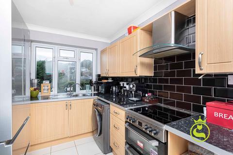 2 bedroom flat for sale - Westbury Court 29-33 Bournemouth Road, Poole BH14