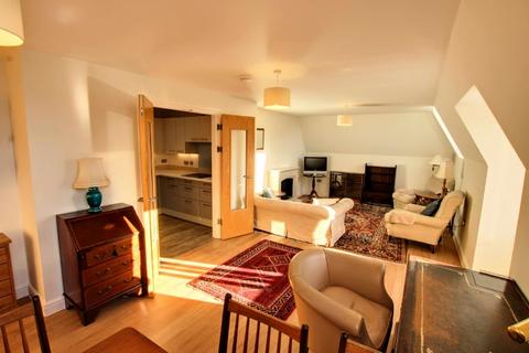1 bedroom flat for sale, Kleinwort Close, Hurst Place, RH16