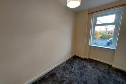 3 bedroom flat to rent, Flat 0/1, 69 Birchfield Drive, Glasgow