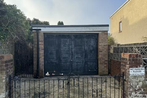 Garage to rent - Baden Road, Brighton BN2