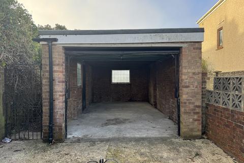 Garage to rent - Baden Road, Brighton BN2