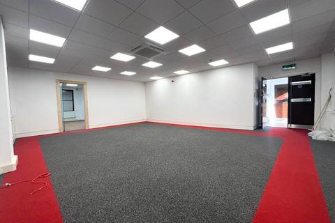 Office to rent - Woodcock House, Salford, M5 3EZ