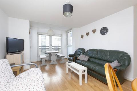 Flat 10, 8 Colonsay View, Edinburgh, EH5 1FH