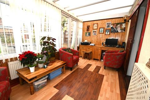 60 Talbot Avenue, Slough, SL3 8DE