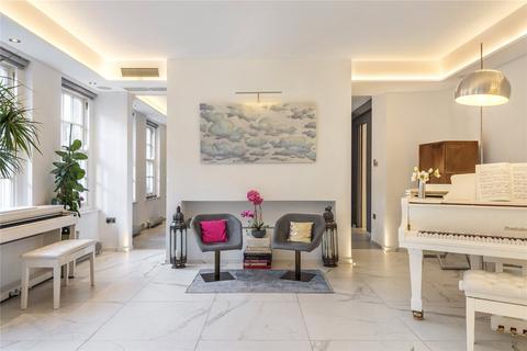 4 bedroom flat to rent, Lanchester Court, Seymour Street, London