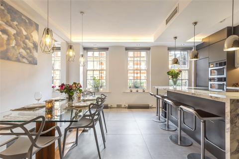 4 bedroom flat to rent, Lanchester Court, Seymour Street, London