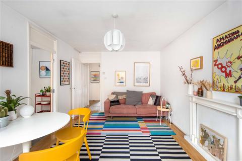18 Athlone Close, London, E5 8HD