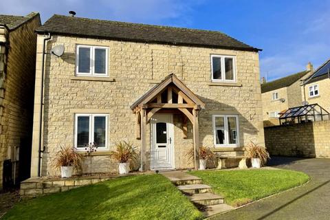 4 bedroom detached house for sale, 76 Dale Grove, Leyburn