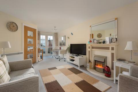 1 bedroom flat for sale, Thwaytes Court, Minster Drive, Herne Bay, Kent