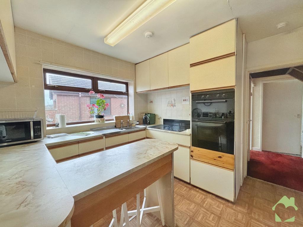Wyre Lane, Garstang, Preston 3 bed semidetached bungalow £269,950