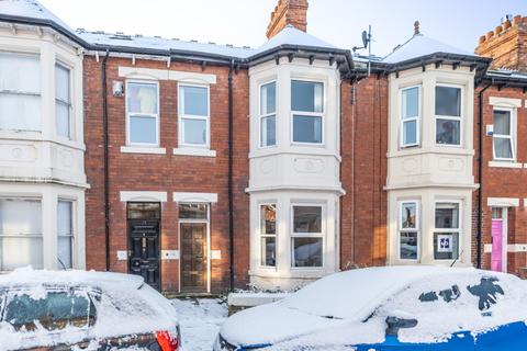 5 bedroom terraced house to rent - Cavendish Place, Newcastle Upon Tyne NE2